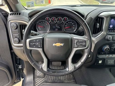Used 2019 Chevrolet Silverado 1500 LT w/ Texas Edition image 22