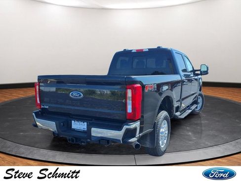 New 2026 Ford F250 XLT w/ FX4 Off-Road Package AWD/4WD image 23