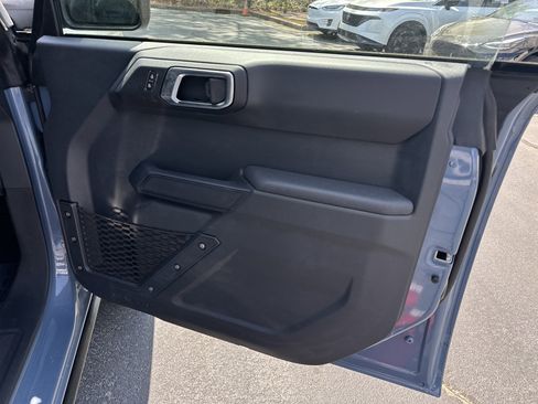 Used 2025 Ford Bronco Big Bend image 15