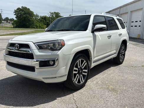 Used 2016 Toyota 4Runner Limited RWD image 1