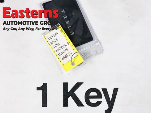 Used 2023 Tesla Model 3 Standard Range image 19