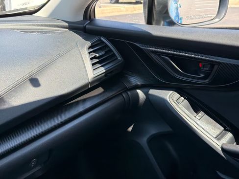 Used 2021 Subaru Impreza 2.0i Premium AWD/4WD image 29