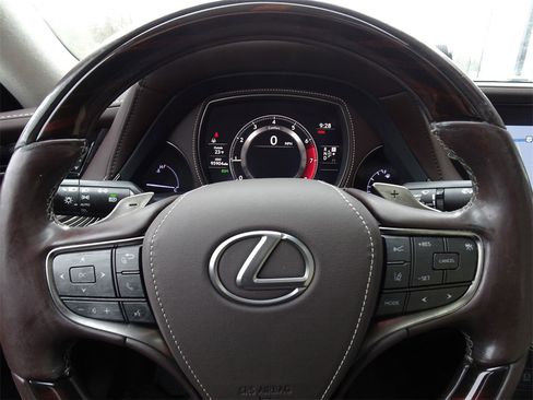 Used 2018 Lexus LS 500 AWD image 20