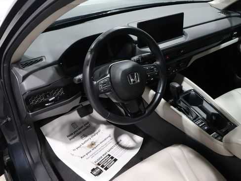 Used 2024 Honda Accord EX-L image 13