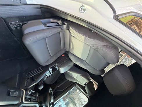 Used 2024 Toyota Tacoma SR image 25