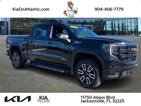Used 2023 GMC Sierra 1500 AT4 w/ Technology Package image 1