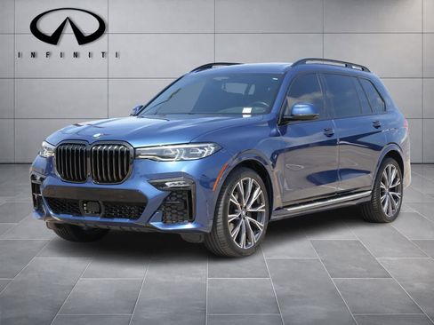 Used 2021 BMW X7 xDrive40i w/ M Sport Package AWD/4WD image 1