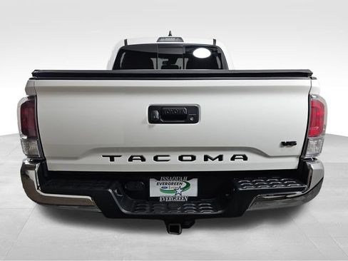 Used 2023 Toyota Tacoma TRD Off-Road AWD/4WD image 6