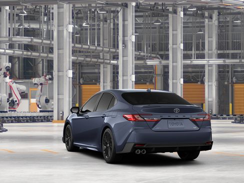 New 2026 Toyota Camry SE FWD image 7