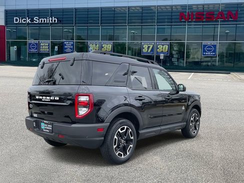 Used 2024 Ford Bronco Sport Outer Banks w/ Tech Package image 6