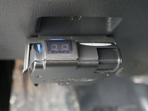 Used 2022 Ford Ranger Lariat w/ Tremor Off-Road Package AWD/4WD image 30