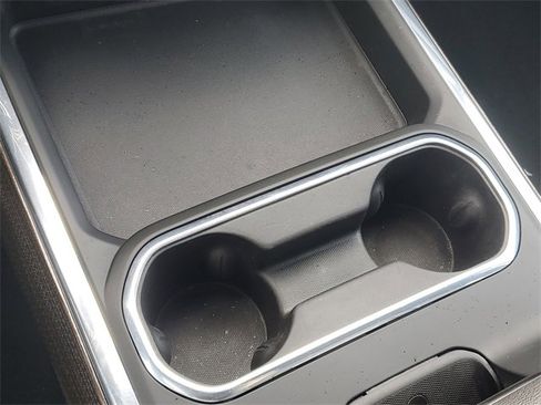 Used 2024 Chevrolet Silverado 2500 LT w/ Convenience Package image 30