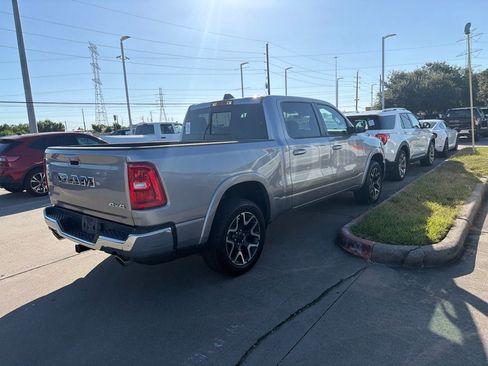 Used 2025 RAM 1500 Laramie AWD/4WD image 3