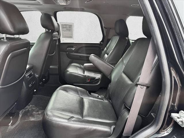 Used 2013 GMC Yukon Denali AWD/4WD image 17
