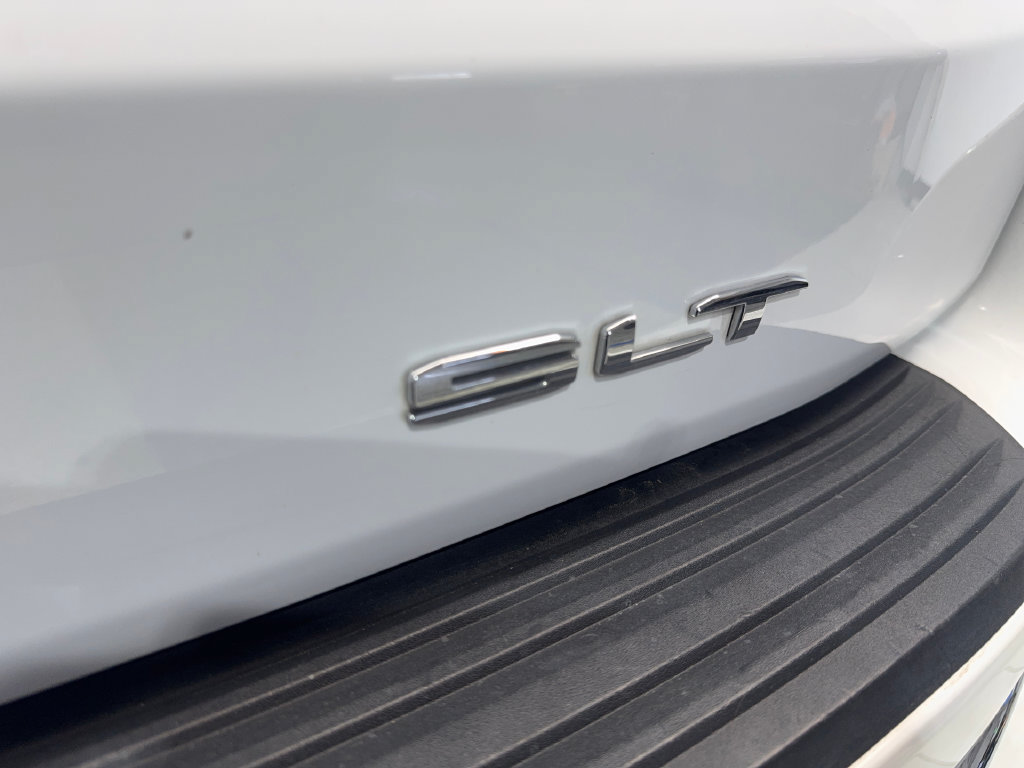 Used 2024 GMC Yukon SLT RWD image 26