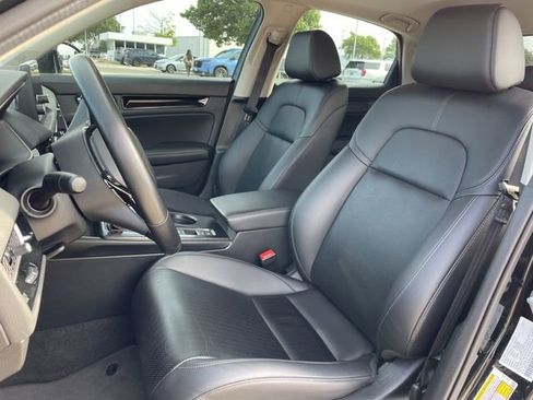 Certified 2024 Honda Civic EX-L image 24