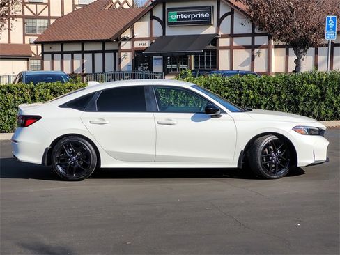 Certified 2025 Honda Civic Sport image 4