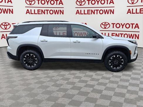 Used 2024 Chevrolet Traverse Z71 AWD/4WD image 8
