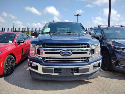 Used 2019 Ford F150 XLT w/ Equipment Group 302A Luxury RWD image 2