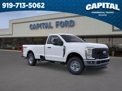 New 2026 Ford F250 XL w/ XL Chrome Package image 7