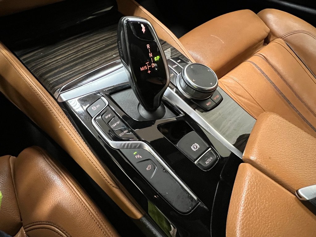 Used 2019 BMW 540i xDrive w/ Premium Package AWD/4WD image 29