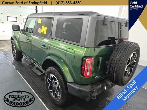 Used 2024 Ford Bronco Outer Banks AWD/4WD image 9