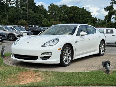 Used 2012 Porsche Panamera 4 image 3