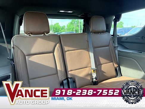Used 2023 Chevrolet Tahoe High Country AWD/4WD image 21