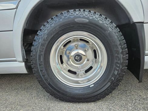 Used 2014 Mercedes-Benz Sprinter 3500 image 10