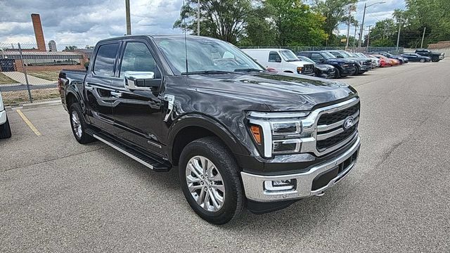 Used 2024 Ford F150 Lariat w/ Equipment Group 502A High AWD/4WD image 5