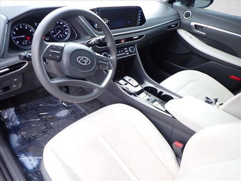 Used 2023 Hyundai Sonata SEL image 9