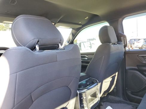 Used 2019 RAM 1500 Big Horn image 10