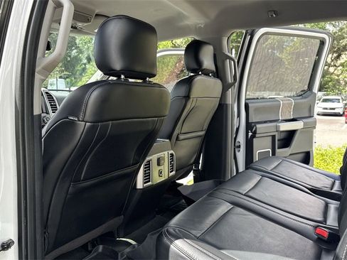 Used 2017 Ford F350 Lariat w/ Chrome Package image 35