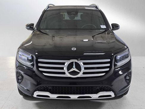 Certified 2025 Mercedes-Benz GLB 250 4MATIC image 8
