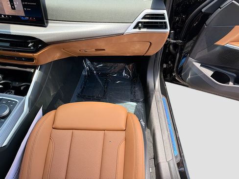 New 2026 BMW 330i Sedan w/ M Sport Package RWD image 17