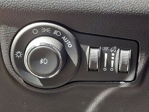 Used 2024 Jeep Compass Limited AWD/4WD image 21