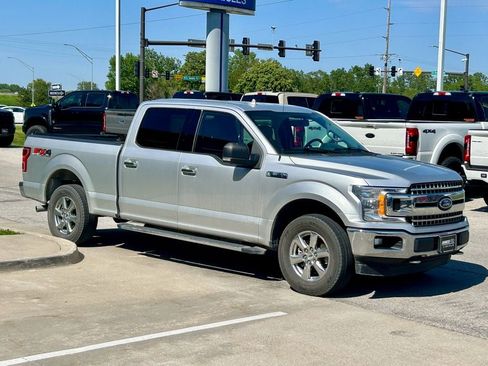 Used 2018 Ford F150 XLT w/ Equipment Group 302A Luxury AWD/4WD image 7