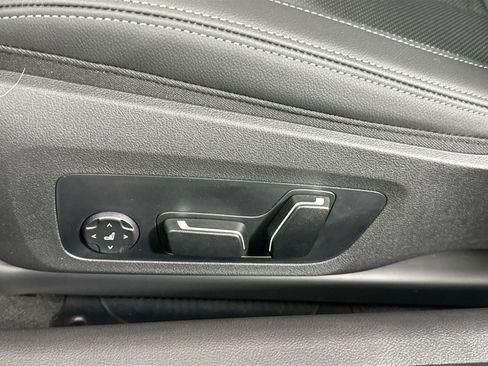 New 2026 BMW 440i xDrive Coupe w/ M Carbon Exterior Package image 19