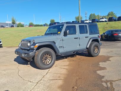 Used 2025 Jeep Wrangler Unlimited Sport