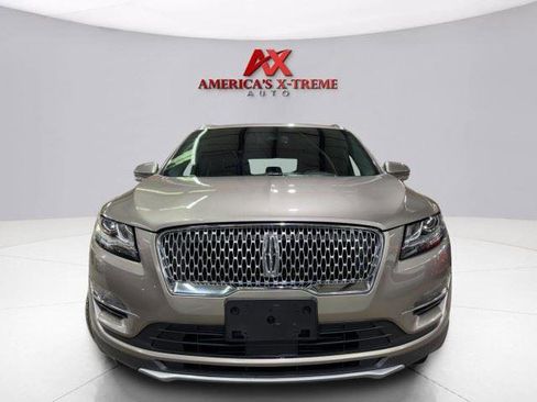 Used 2019 Lincoln MKC Select w/ Select Plus Package AWD/4WD image 2