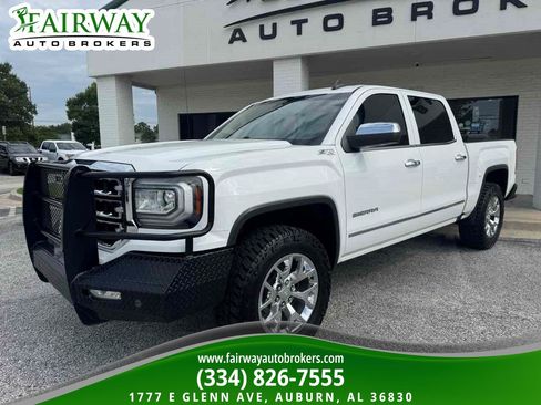 Used 2018 GMC Sierra 1500 SLT w/ SLT Premium Package AWD/4WD image 2