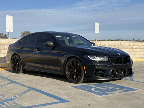 Used 2023 BMW M5 w/ Competition Package image 2