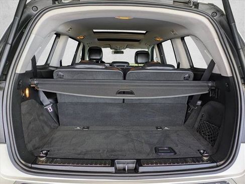 Used 2017 Mercedes-Benz GLS 550 4MATIC image 7