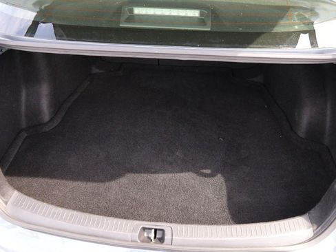 Used 2025 Toyota Corolla LE FWD image 7