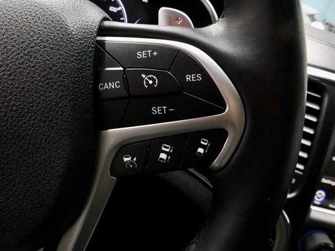 Used 2014 Jeep Grand Cherokee Summit image 28