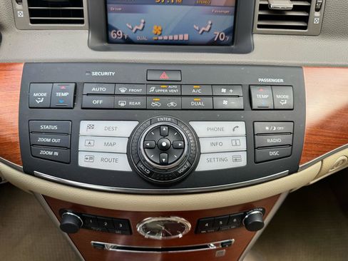 Used 2007 INFINITI M35 x w/ Technology Pkg image 24