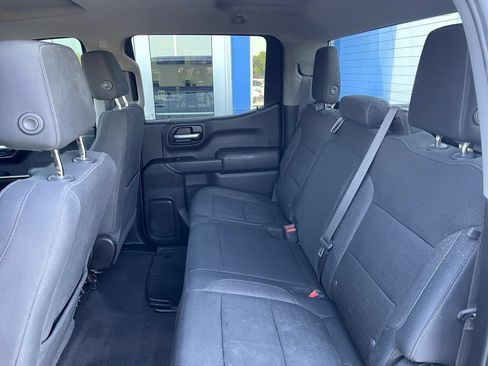 Used 2019 Chevrolet Silverado 1500 LT AWD/4WD image 9