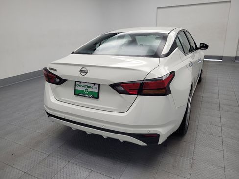 Used 2023 Nissan Altima 2.5 S FWD image 7