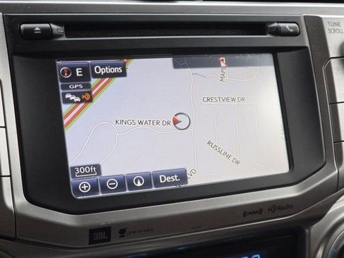 Used 2018 Toyota 4Runner Limited image 11