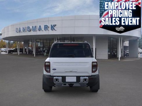 New 2026 Ford Bronco Sport Outer Banks w/ Sasquatch Outer Banks Package AWD/4WD image 6